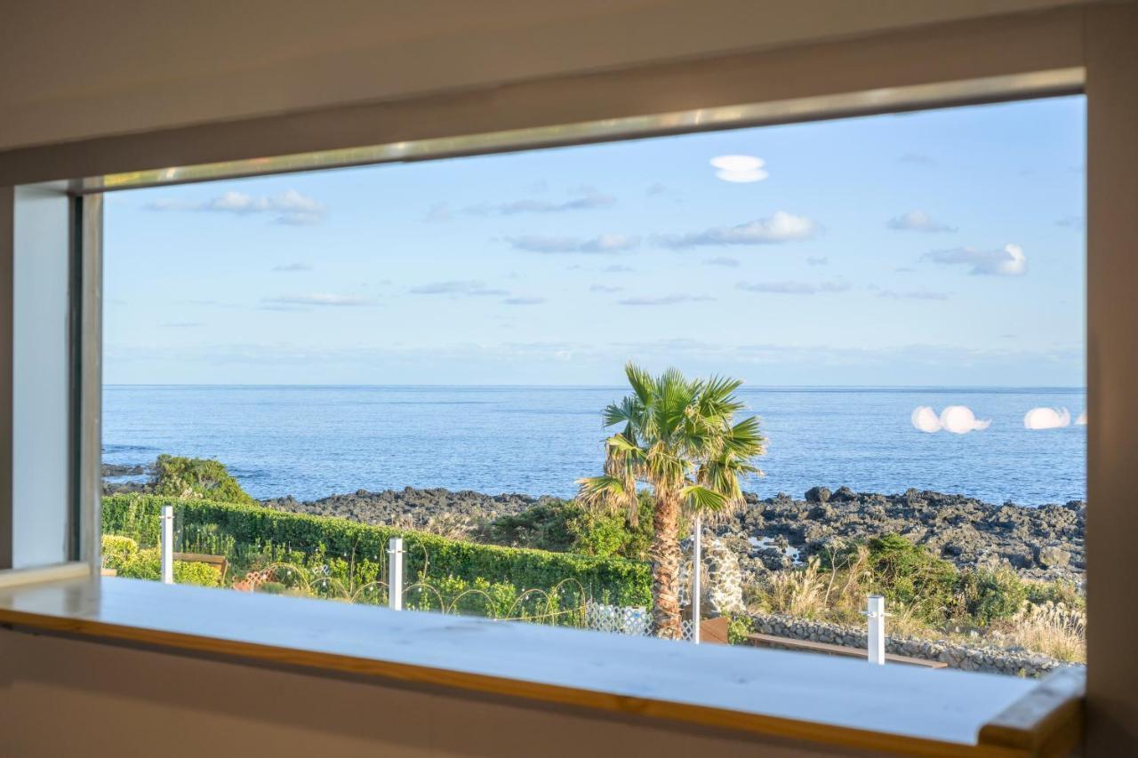 Jeju Turning Point Pension Согвипхо Экстерьер фото
